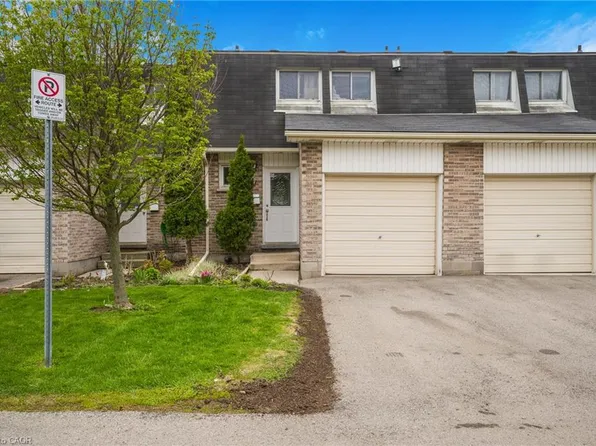 1420 Garth St #41, Hamilton, ON L9B 1R6