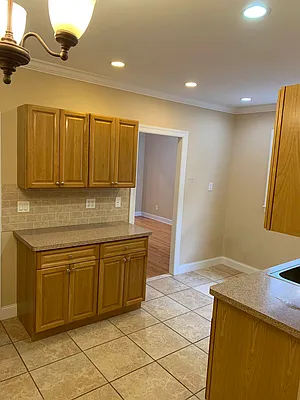 Rented by Ben Bay Realty Co. of Bay Ridge | media 3