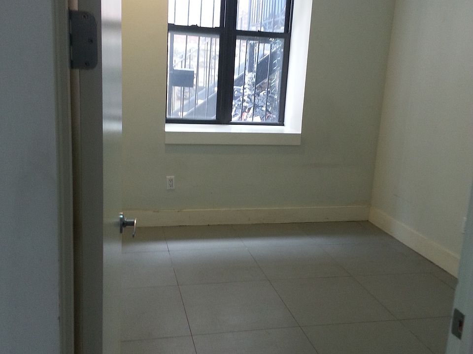 1st image of 354 Stockton St