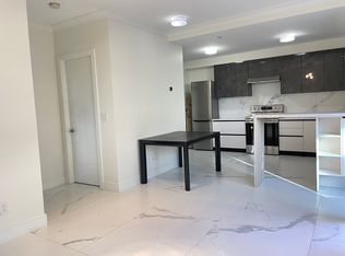 1160 Queens Ave, West Vancouver, BC V7S2K2