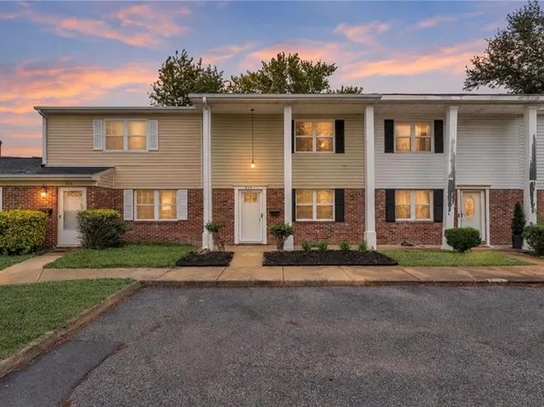 804 S Grosvenor Ct, Virginia Beach, VA 23462