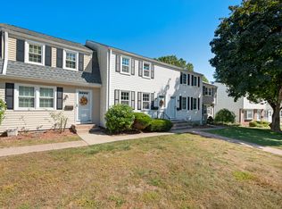 12 Redbud Ln, Glastonbury, CT 06033