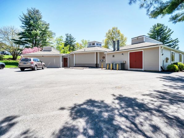 560 Yale Ave #176, Meriden, CT 06450
