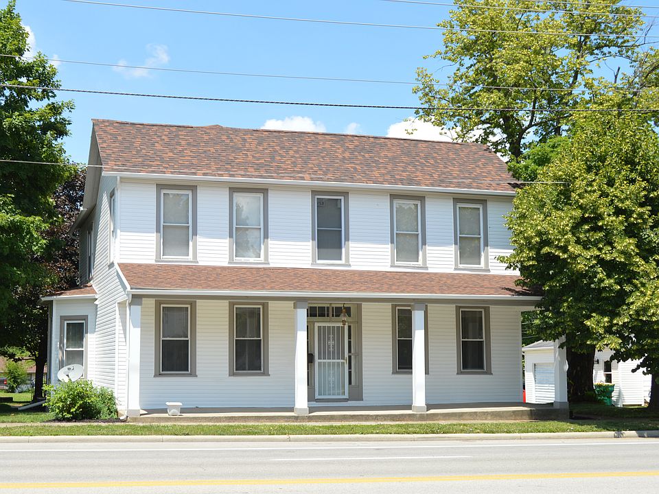 1st image of 300 W Main St