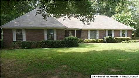 1st image of 3721 Hillsdale Dr