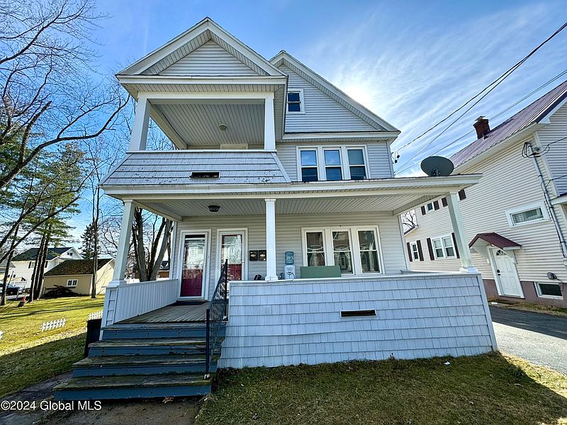 2nd image of 13 Crescent Avenue
