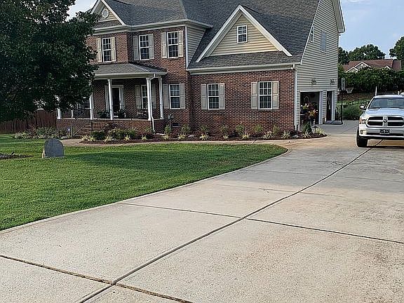 2nd image of 198 Catalina Dr