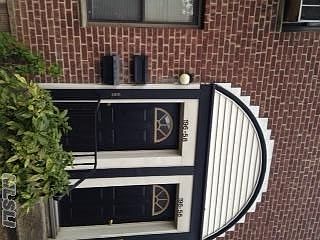 1st image of 19658 69th Ave #1