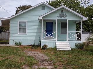 410 Raleigh Ave, Carolina Beach, NC 28428