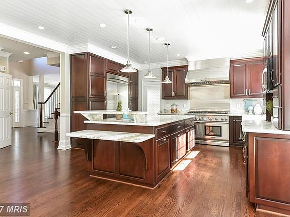 3rd image of 5630 Mendelmore Way