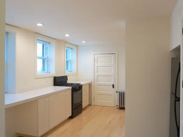 2934 W Logan Blvd #Basement, Chicago, IL 60647