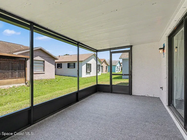 3695 Brentwood Ct — Photo 19