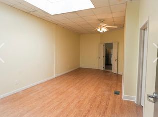 112 Farquhar St APT 2, Navasota, TX 77868