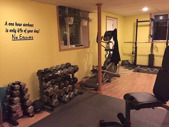 2nd Kitchen/Weight/Toy Room