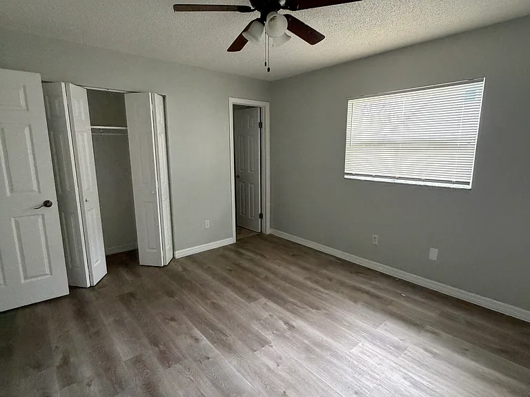 4720 E Linebaugh Ave — Photo 9