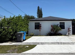 4129 SW 23rd St, Hollywood, FL 33023