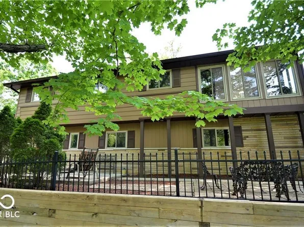 9105 Kinlock Dr, Indianapolis, IN 46256