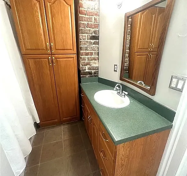 116 E Bolton St #2 — Photo 26