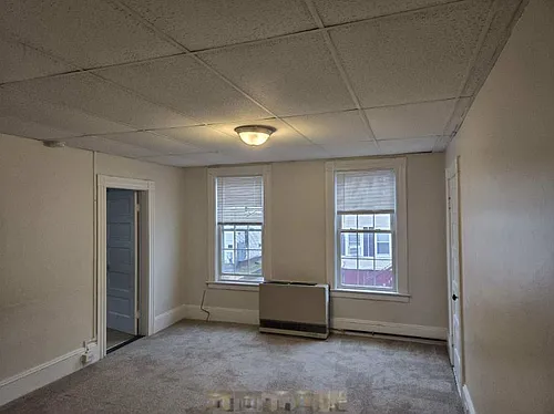 230-234 Wilson St #2R Photo 1
