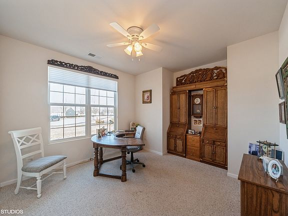 3rd image of 3709 Canton Cir