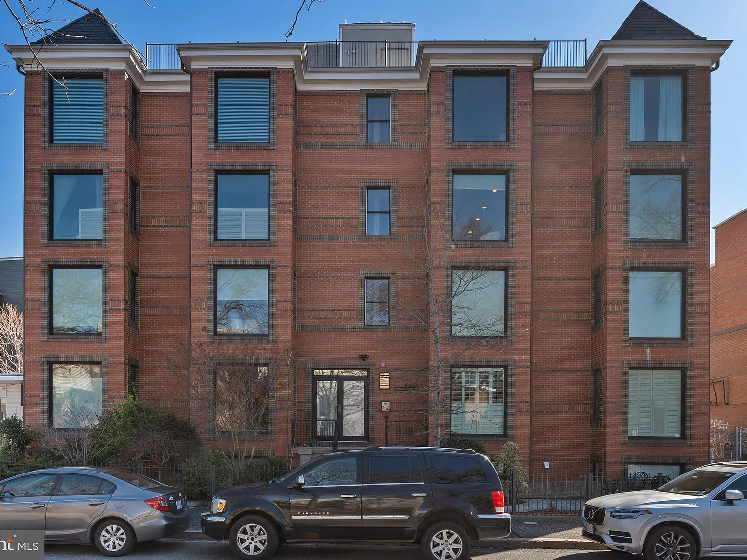 Old City 2 — Photo 1