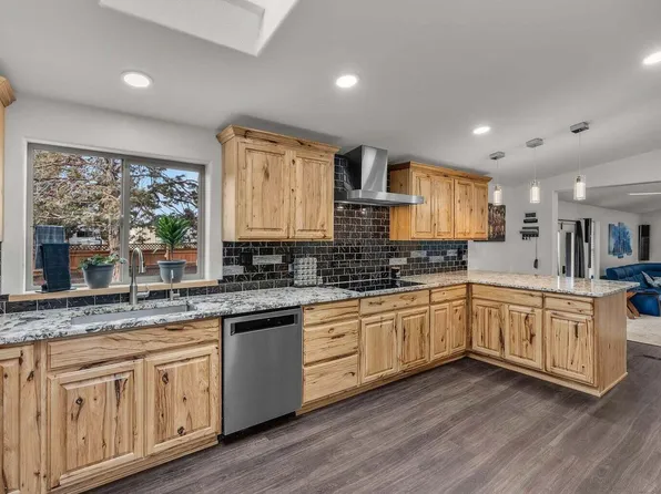 4229 SE Tillamook Loop, Prineville, OR 97754