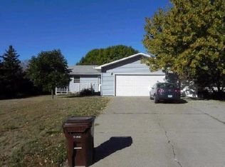 5547 Lannon Ave NE, Albertville, MN 55301