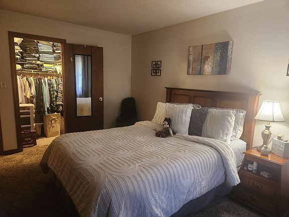 3rd image of 4 New Haven Dr APT 104