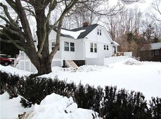 109 Indian Cove Rd, Guilford, CT 06437