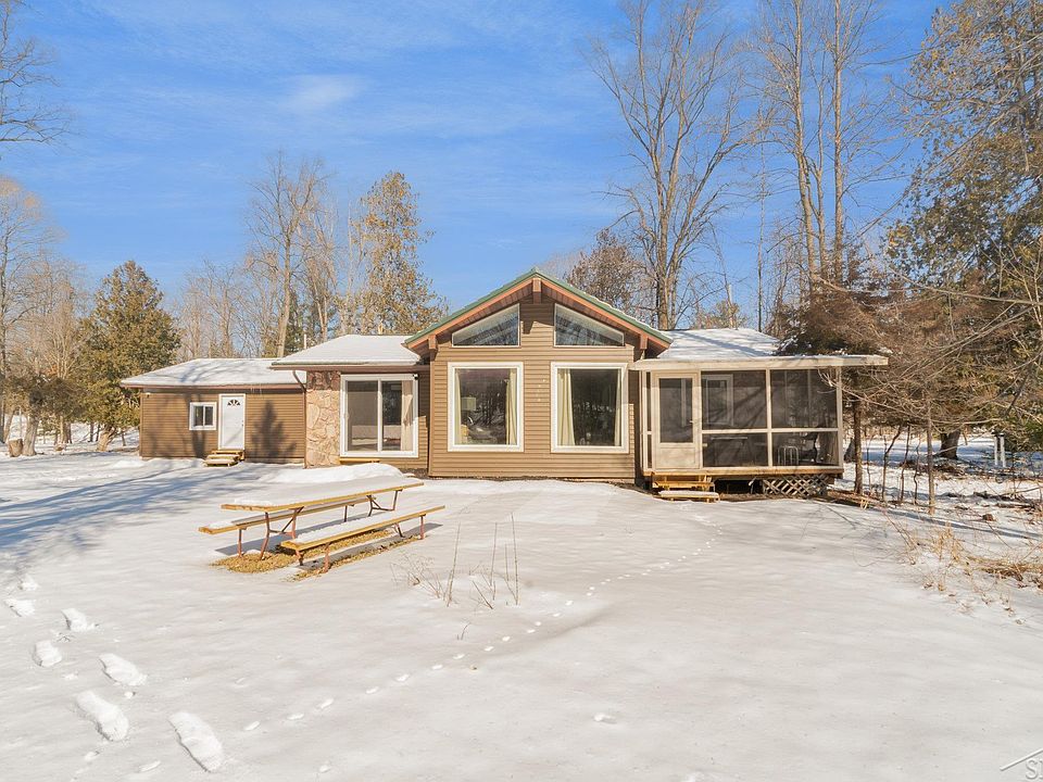 1st image of 5439 Marilyn Dr