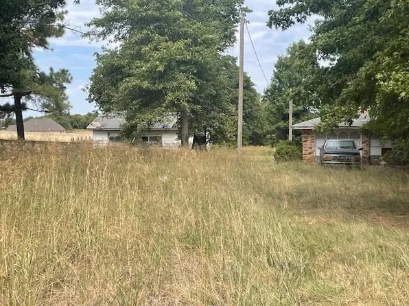 2801 SW 16th St, Newcastle, OK 73065