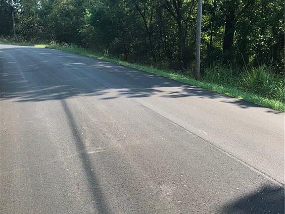 3rd image of Kincardine Dr