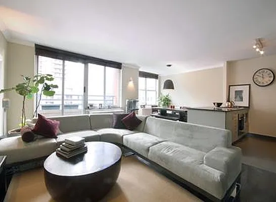 Sold by Focus Real Estate Group | media 10