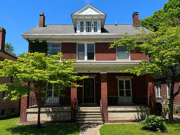 2nd image of 43 Mentelle Park