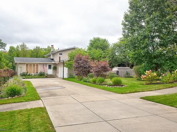 31950 Cannon Rd, Solon, OH 44139