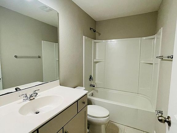 2nd image of 11276 Minnetta Ct