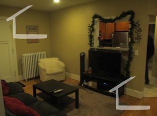 65 Egmont St APT 1A, Brookline, MA 02446