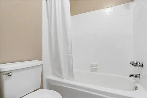 24307 La Glorita Cir — Photo 16