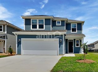 566 Plumeria Ln, Summerville, SC 29486