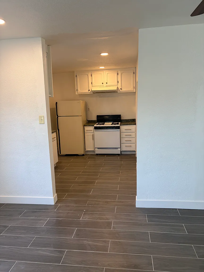 2750 33rd Ave #1 photo 1
