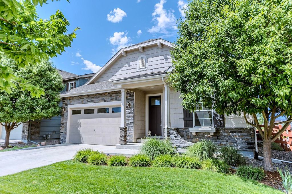 233 Dassault St