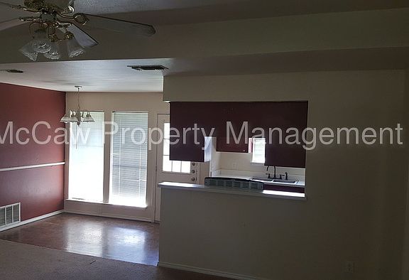 2nd image of 1301 Estates Blvd