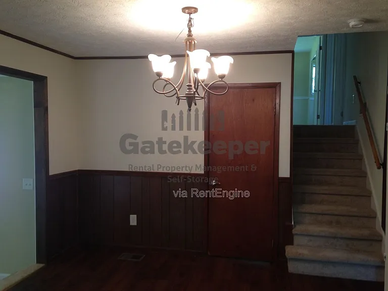 695 Georgia Ave — Photo 5