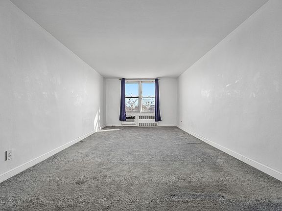 4th image of 39-76 57th St #6E