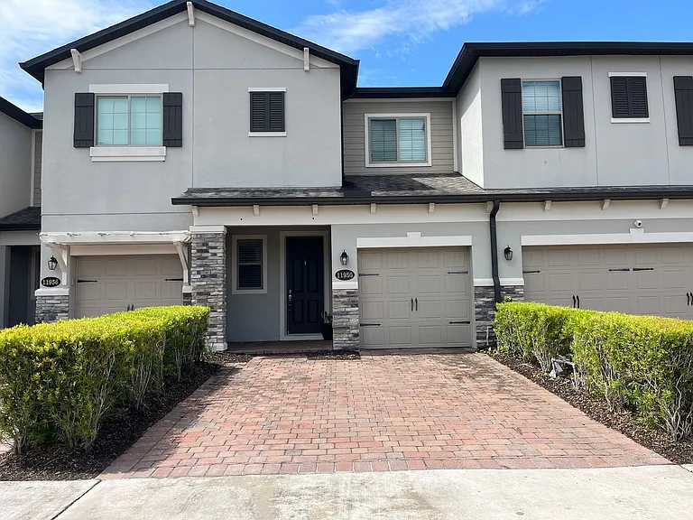 11950 Sands Cv — Photo 1