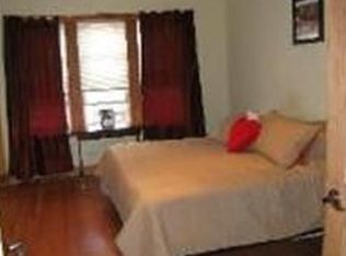 6107 W Addison St, Chicago, IL 60634