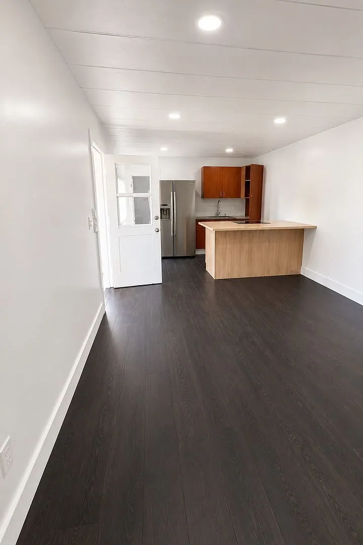 4221 Pittenger Drive — Photo 3