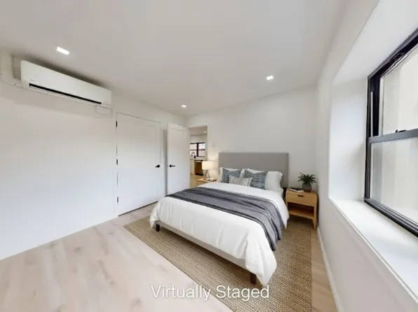 552 East 80th Street image 9 of 25