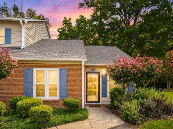 2 Justin Ct, Durham, NC 27705