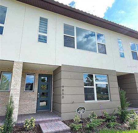 2nd image of 9850 Bucklow Hill Dr